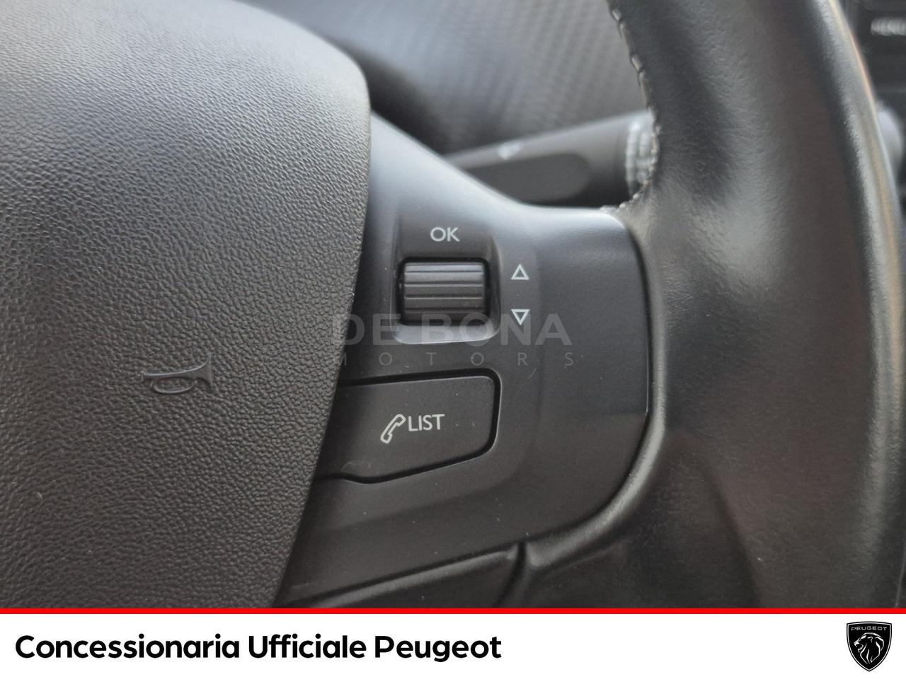 Peugeot 208 5p 1.2 puretech allure s&s 82cv neopatentati