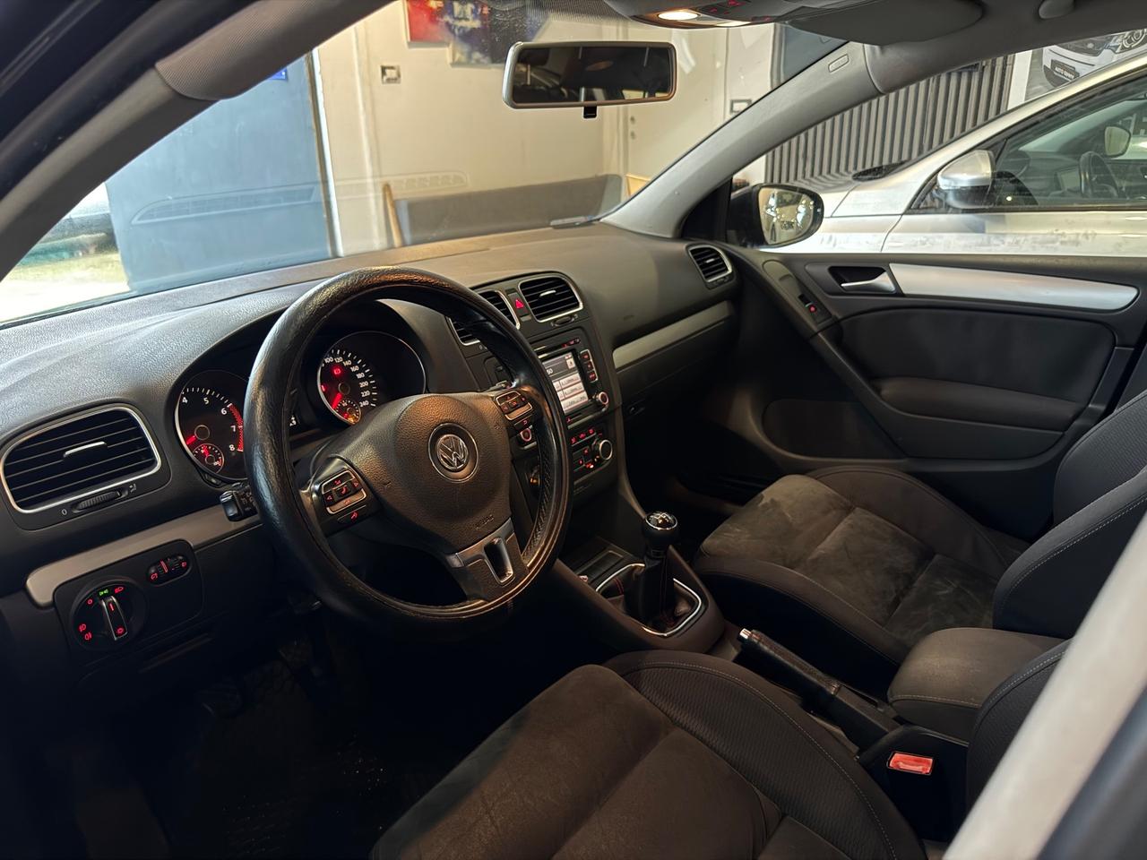 Volkswagen Golf 1.4 TSI NEOPATENTATI