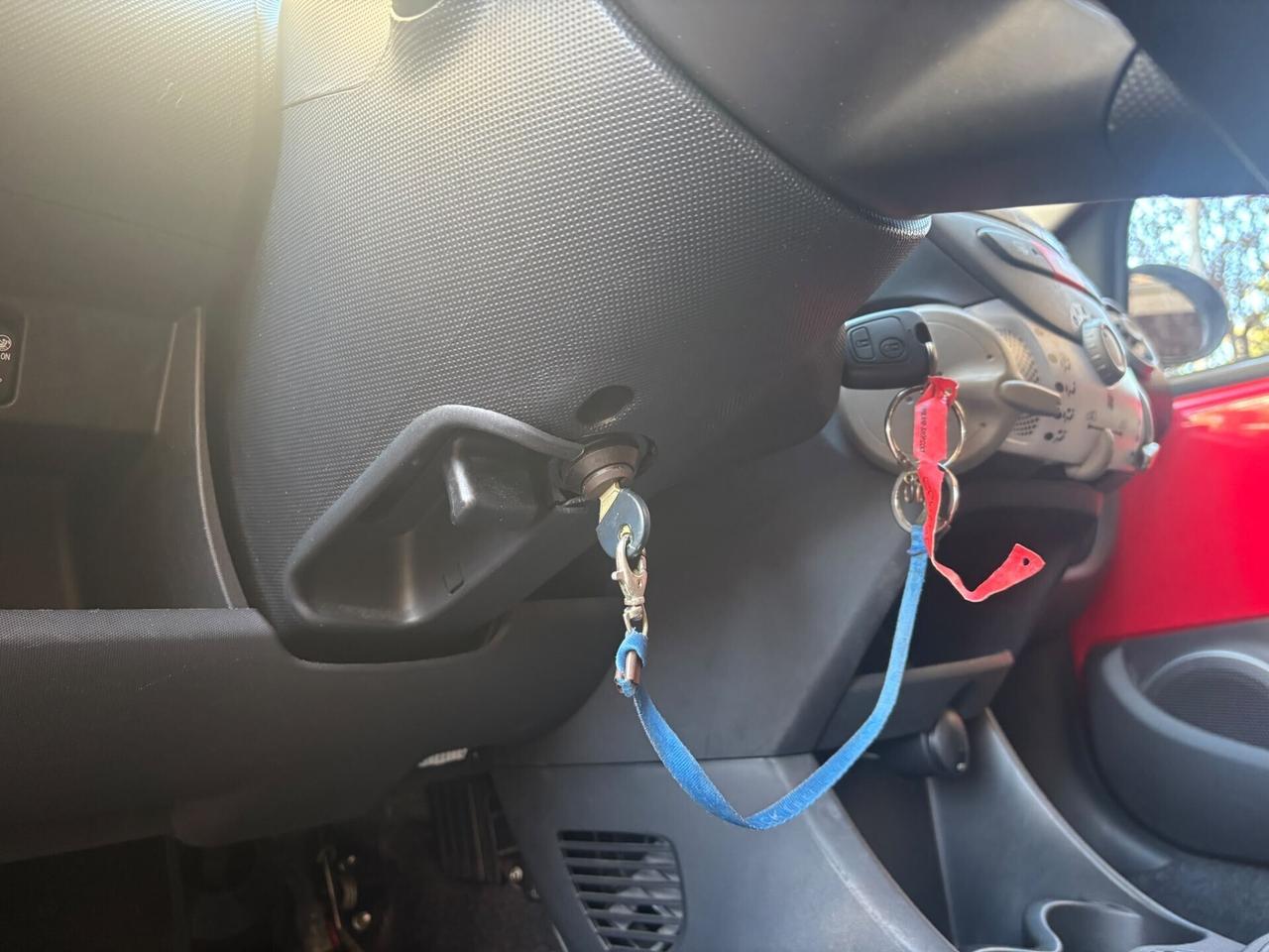 Toyota Aygo 1.0 - PASSAGGIO DI PROPRIETà INCLUSO