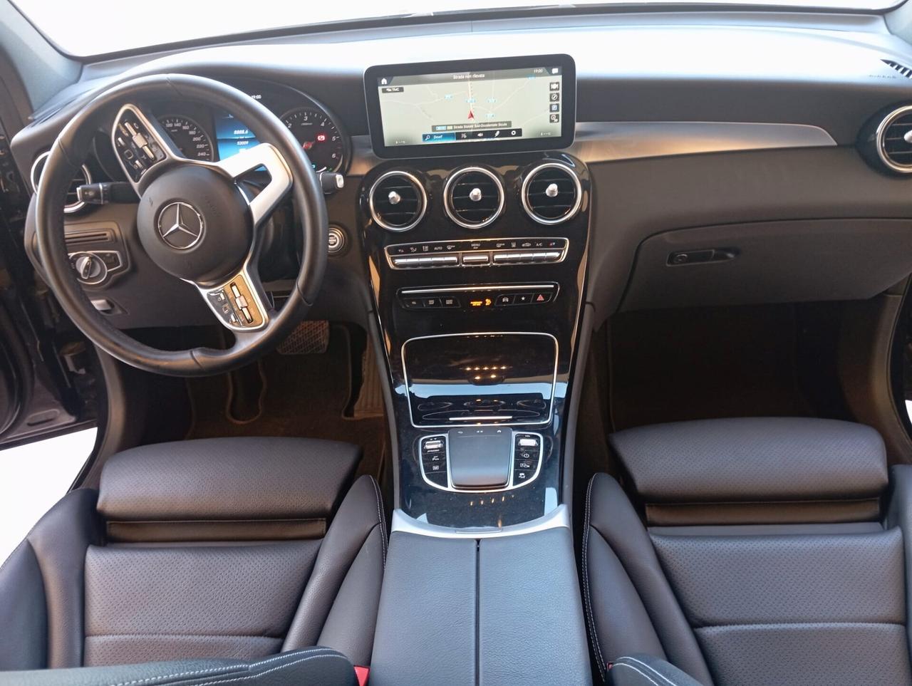 Mercedes-benz GLC 300 de 4Matic Plug-in hybrid Sport
