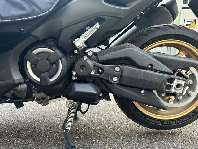 YAMAHA T-Max 560 Tech Max