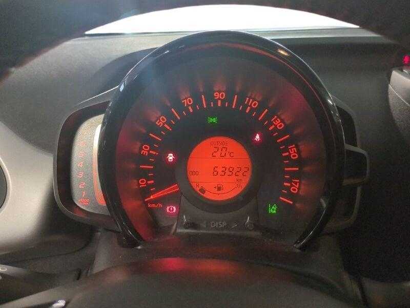 Toyota Aygo 1.0 VVT-i x-play TSS