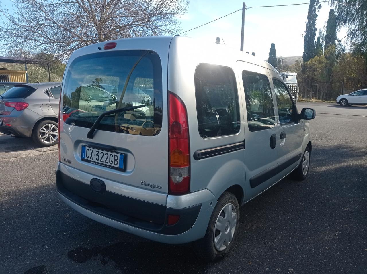 Renault Kangoo 1.5 dCi/84CV 5p. Luxe