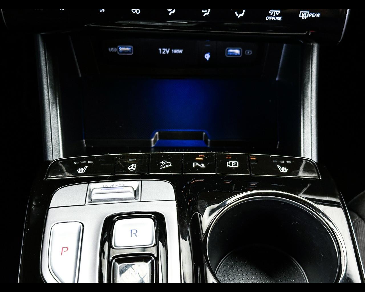 HYUNDAI Tucson 3ª serie - Tucson 1.6 HEV aut. Exellence