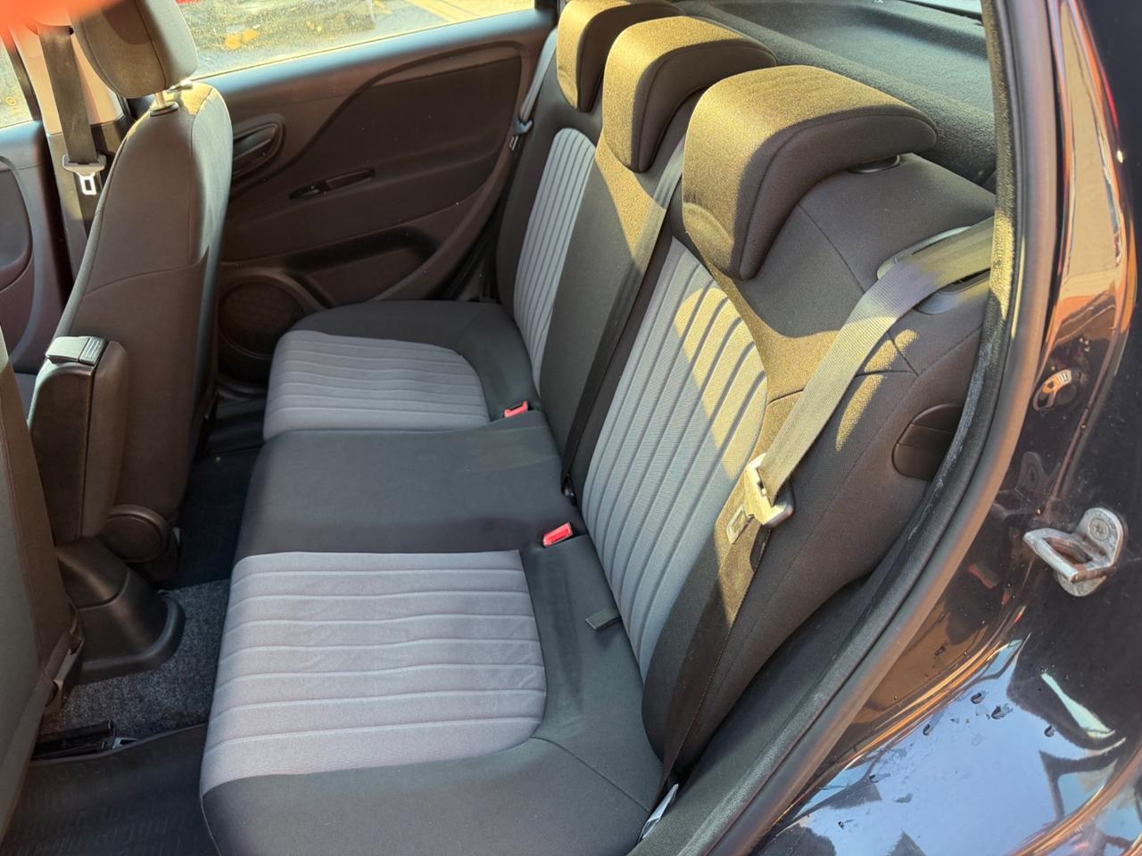 Fiat Punto 1.3 MJT NEOPATENTATI