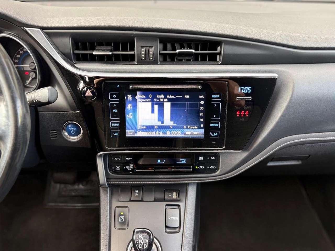 Toyota Auris 1.8 Hybrid 99CV E6 - 2017