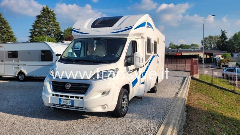 Altro Blucamp Lucky 522 camper semintegrale letto matrimoniale posteriore