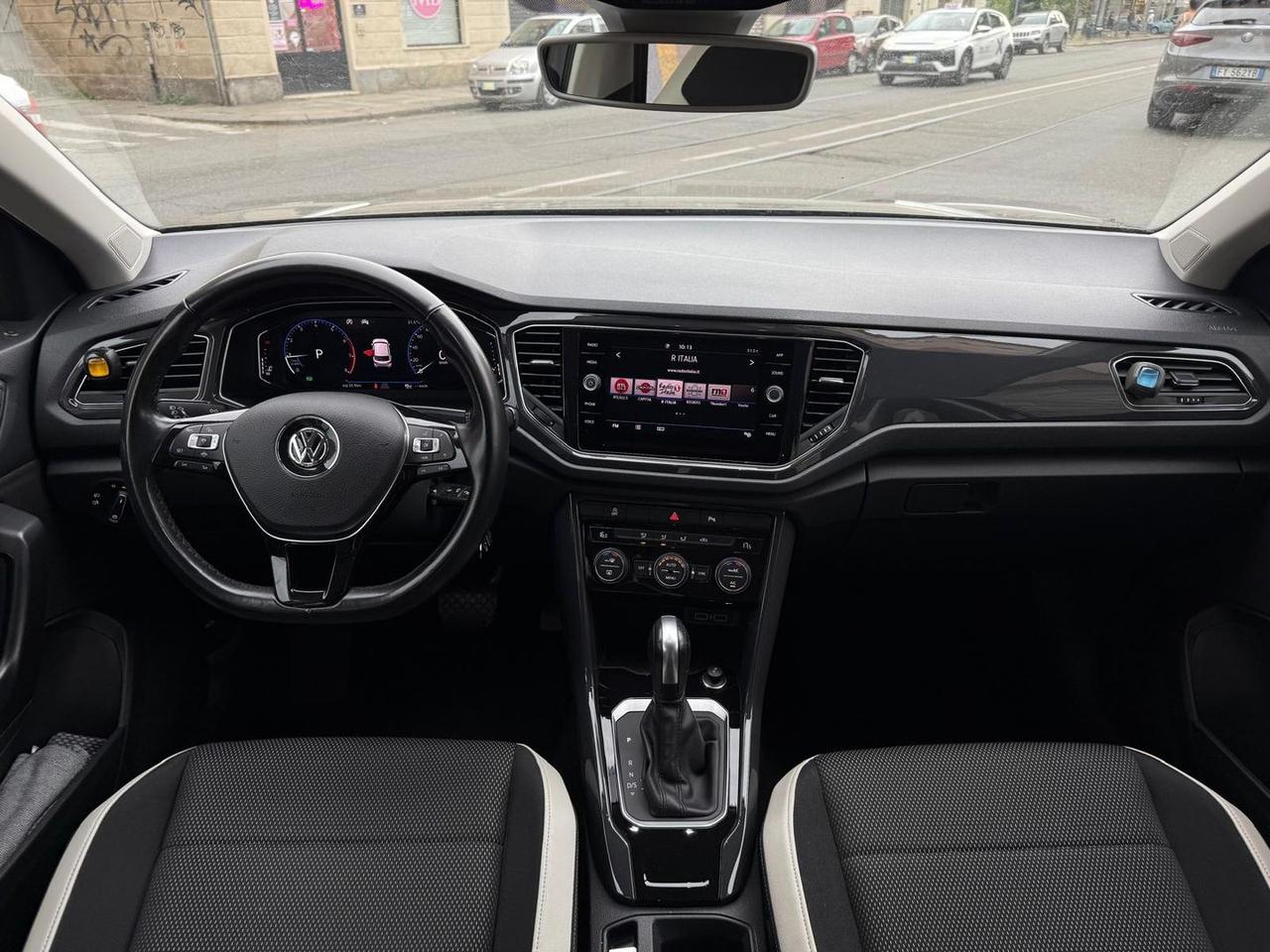 Volkswagen T-Roc 1.5 TSI STYLE 150 CV #5909