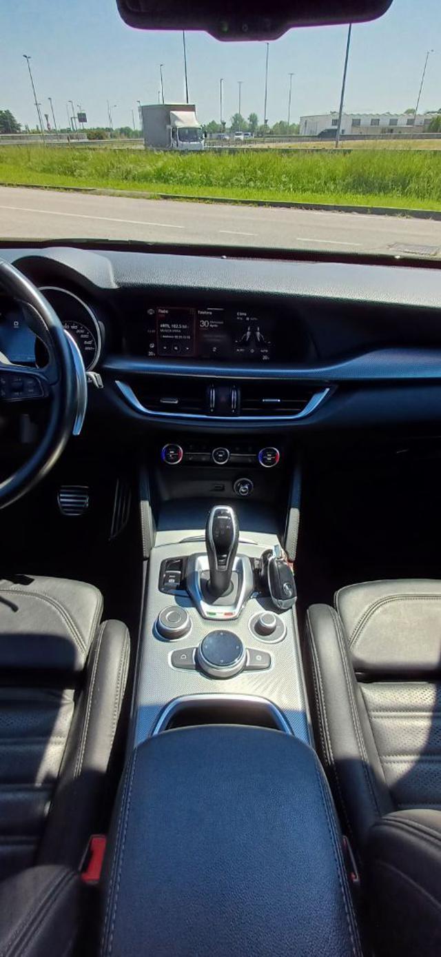 ALFA ROMEO Stelvio 2.2 Turbodiesel 210 CV AT8 Q4 Veloce