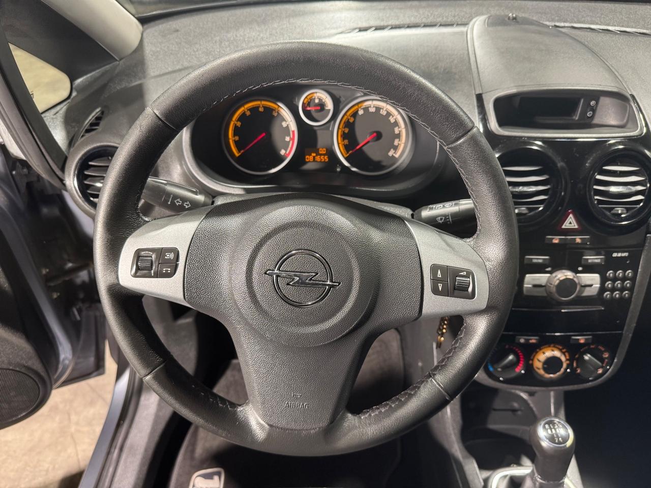 Opel Corsa 1.2 80cv 5 porte 81.000KM