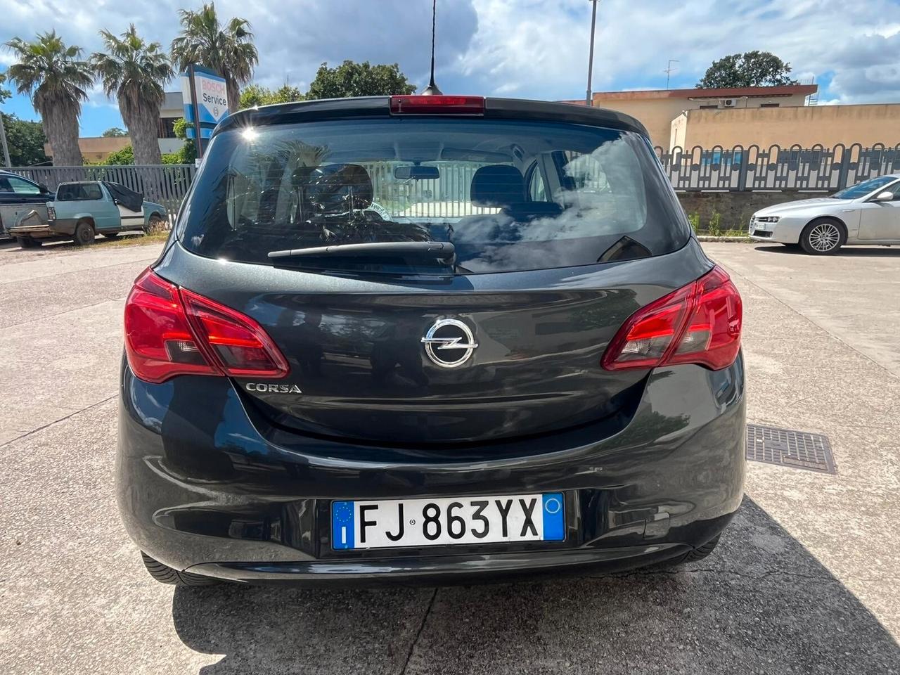 Opel Corsa 1.4 90CV GPL Tech 5 porte Innovation neop/ car play/lega/faro led
