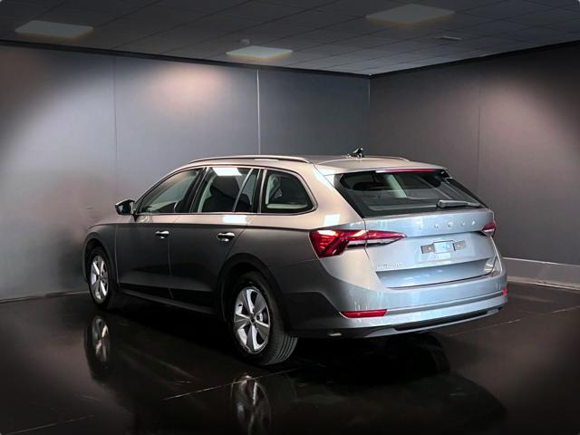 SKODA Octavia 2.0 TDI EVO SCR Wagon Executive