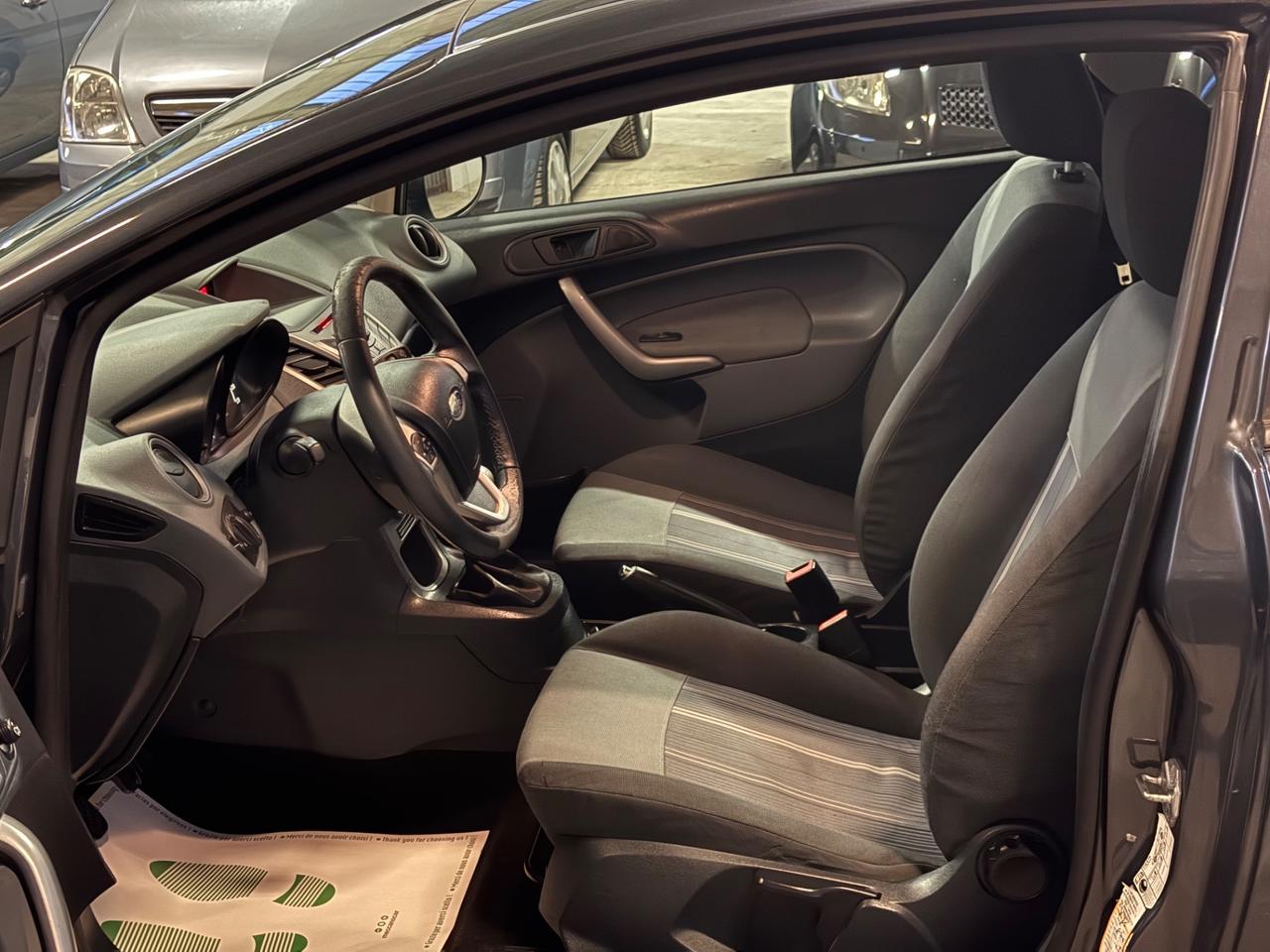 Ford Fiesta 1.2 82CV 3 porte Titanium UNICO PROPRIETARIO