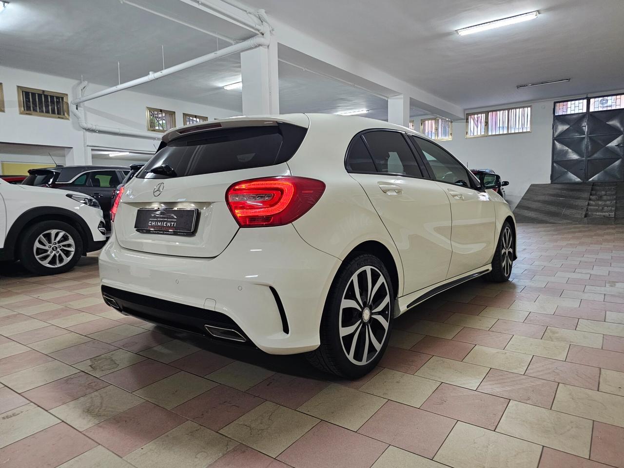 Mercedes-benz A 200 A 200 CDI BlueEFFICIENCY Premium