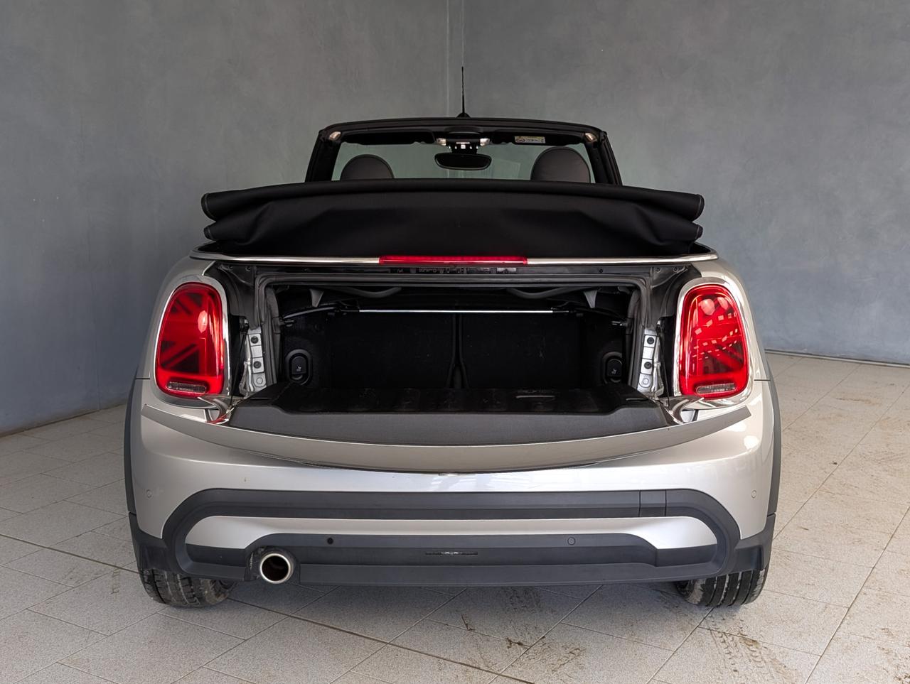 Mini Cooper Cabrio 1.5 Cooper Premium Plus