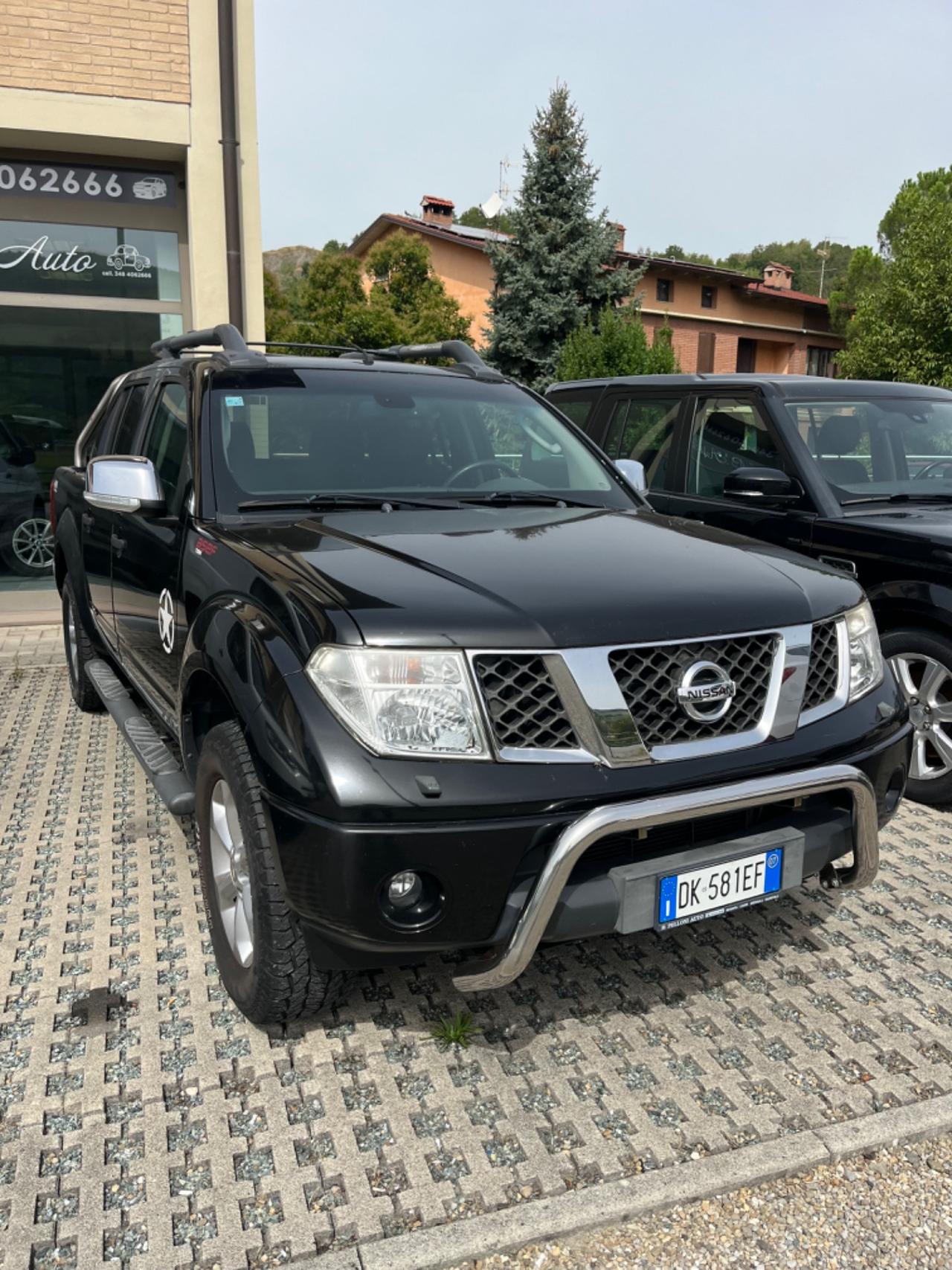 Nissan Navara 2.5 dCi 4 porte Double Cab Sport