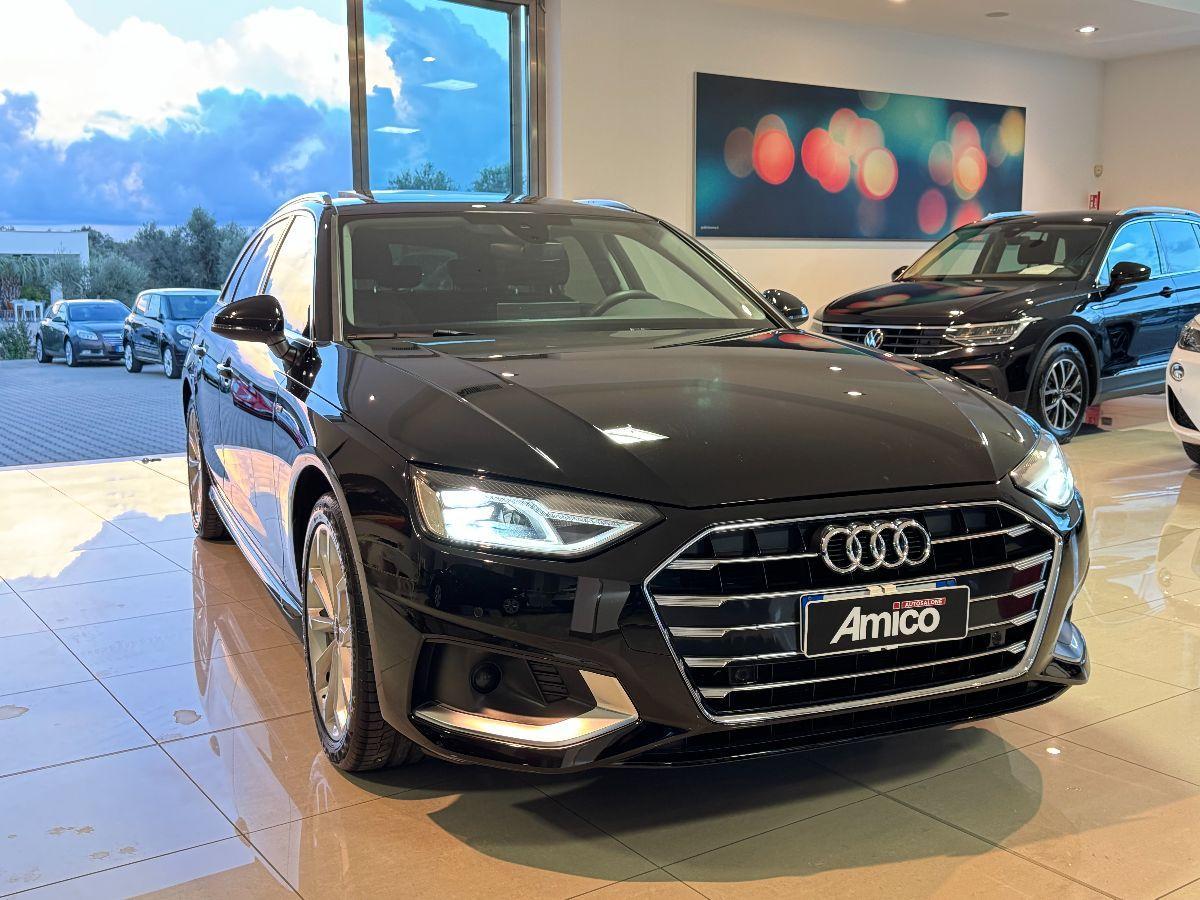 AUDI A4 Avant 2.0 TDI S-tronic S-line Tetto Solo 70.000km