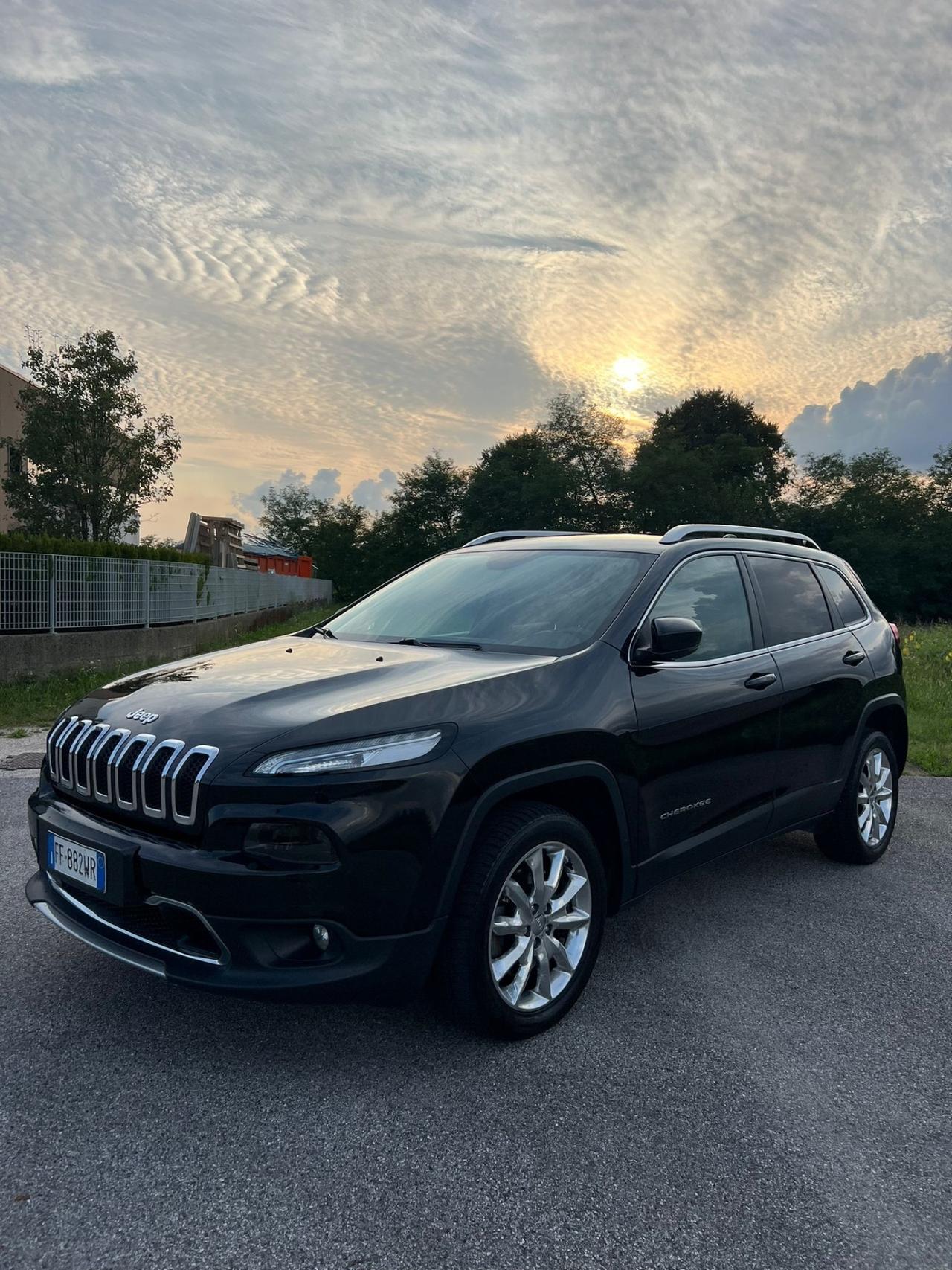 Jeep Cherokee 2.2 Mjt II 4WD Active Drive I Overland