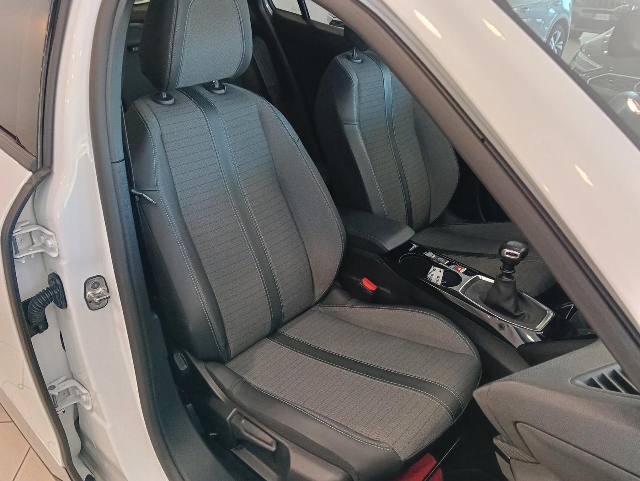 Peugeot 2008 BlueHDi 110 S&S Allure Pack