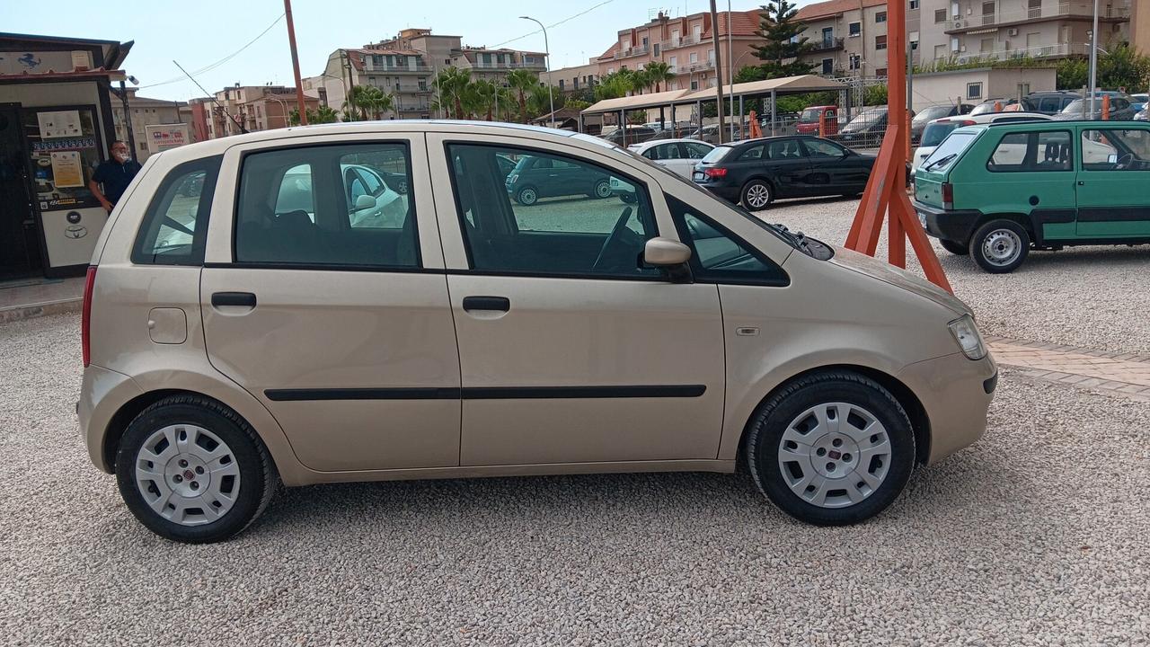 Fiat Idea 1.3 Multijet 16V 70 CV BlackStar