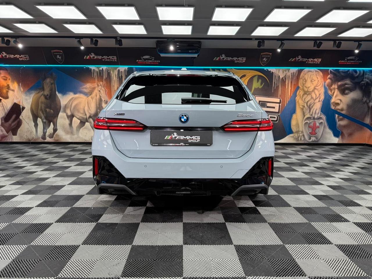 Bmw 530 530e xDRIVE TOURING MSPORT PRO (602)