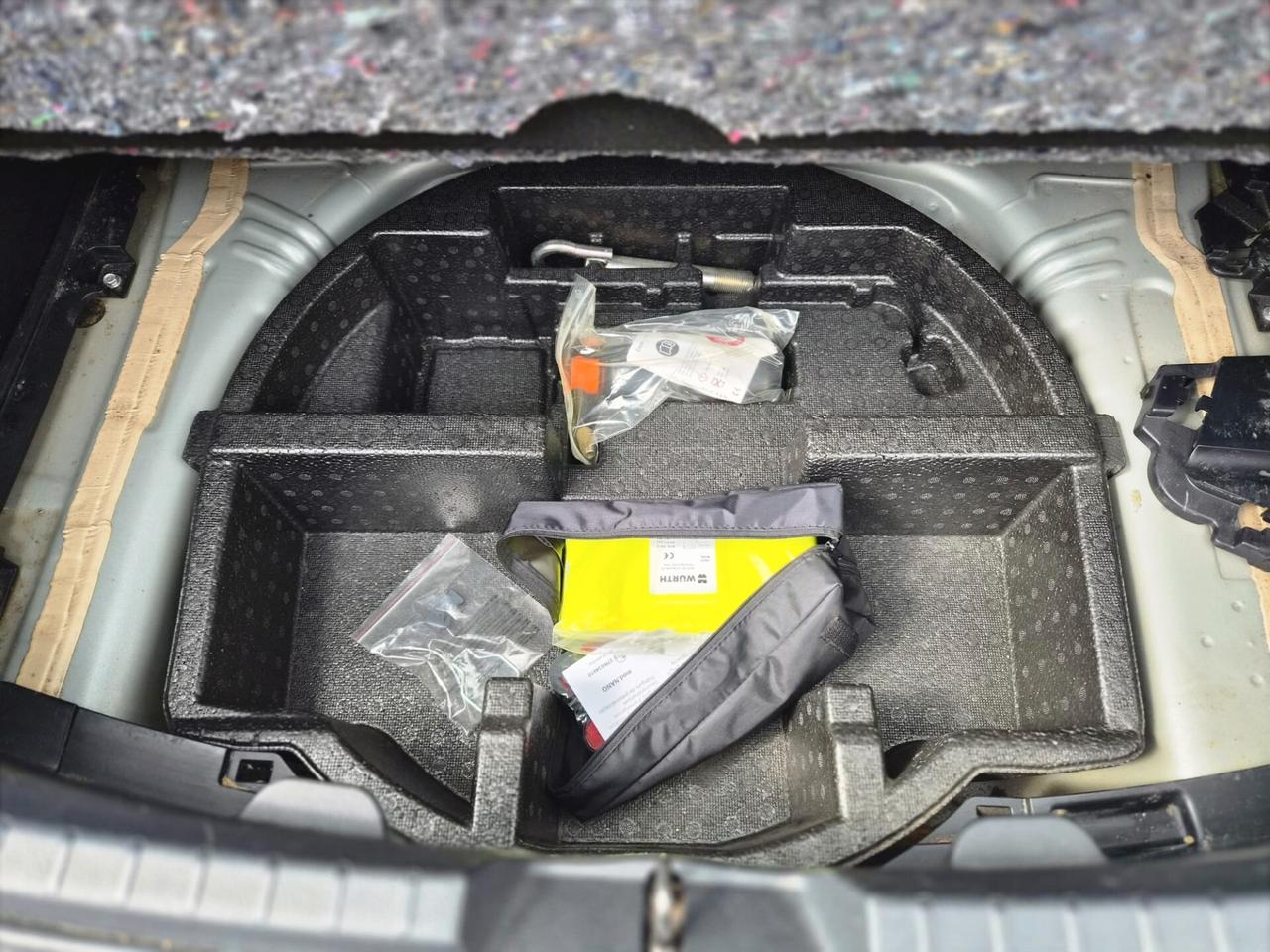 Toyota Yaris 1.3 5 porte Lounge