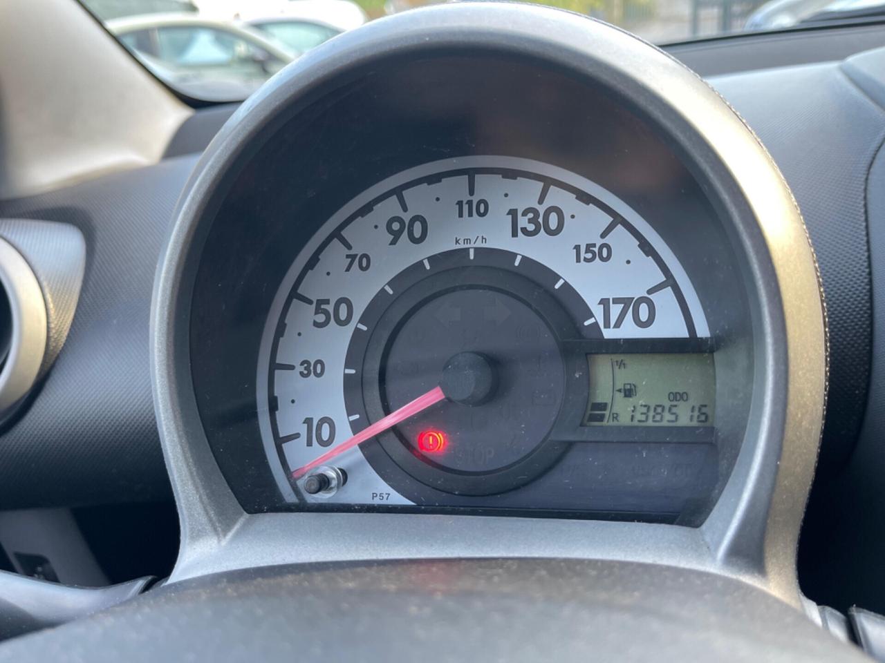 Toyota Aygo 1.0 12V VVT-i 5 porte Sound