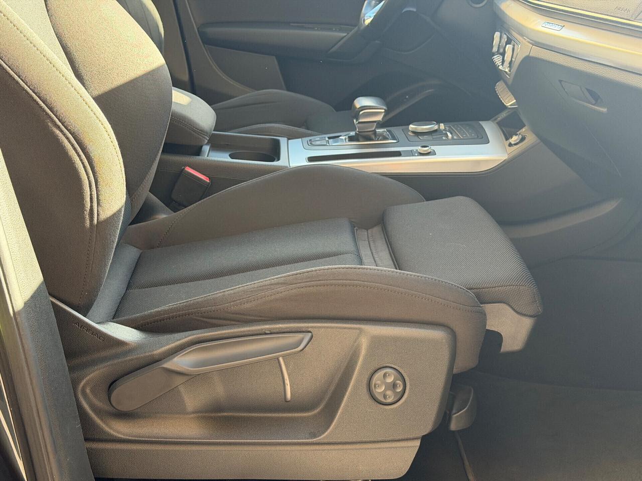 AUDI Q5 35 TDI QUATTRO S TRONIC BUS. SPORT