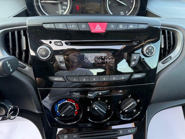 LANCIA Ypsilon Platinum automatica tettuccio apribile