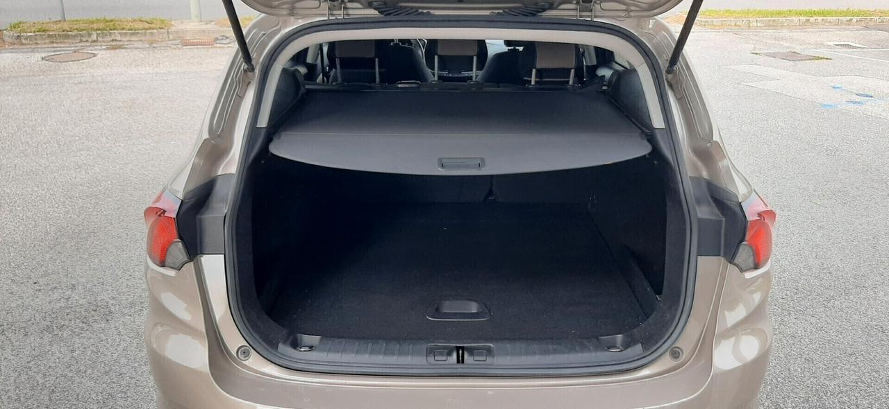 Fiat Tipo 1.6 Mjt S&S SW Lounge