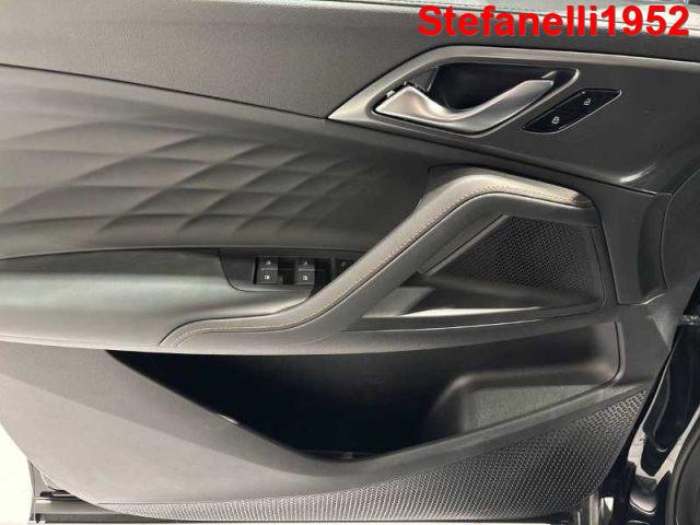 MG HS MG NEW PHEV Luxury Ibrida Plug-in - Pebble black