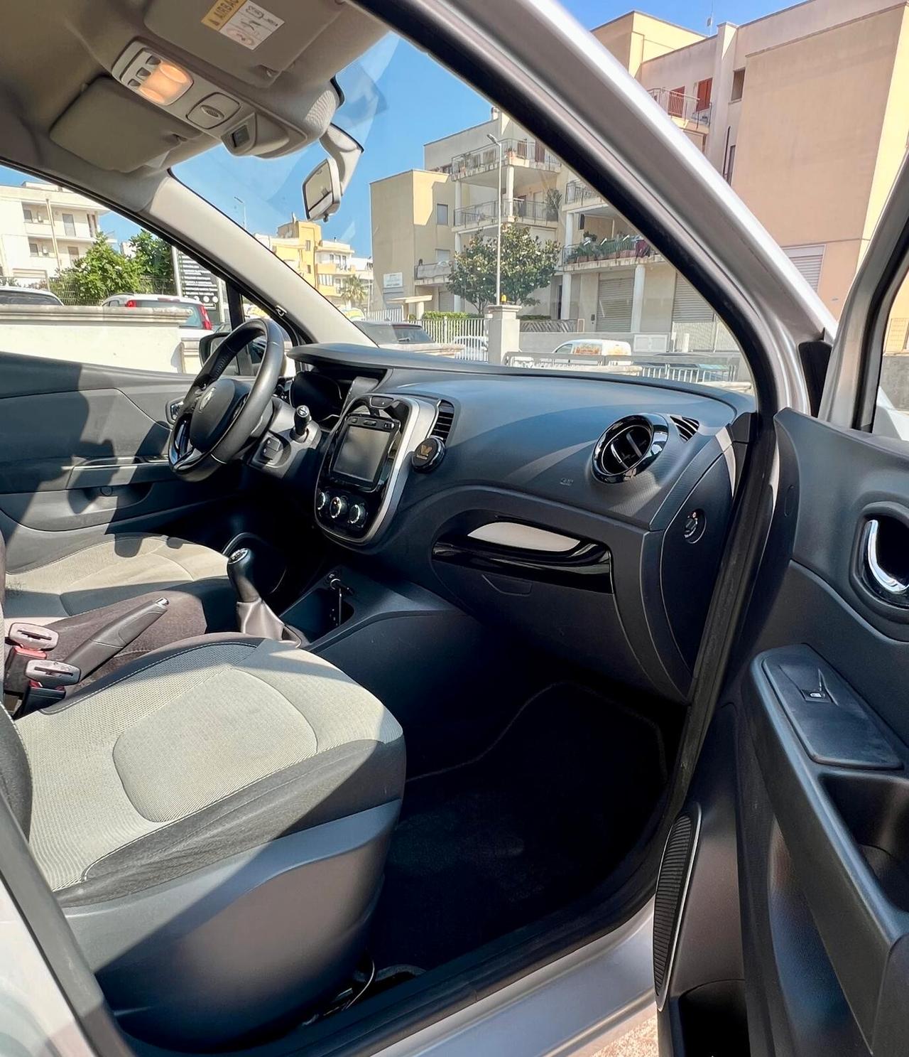 Renault Captur 1.5 dCi 8V 110 CV Start&Stop Energy R-Link