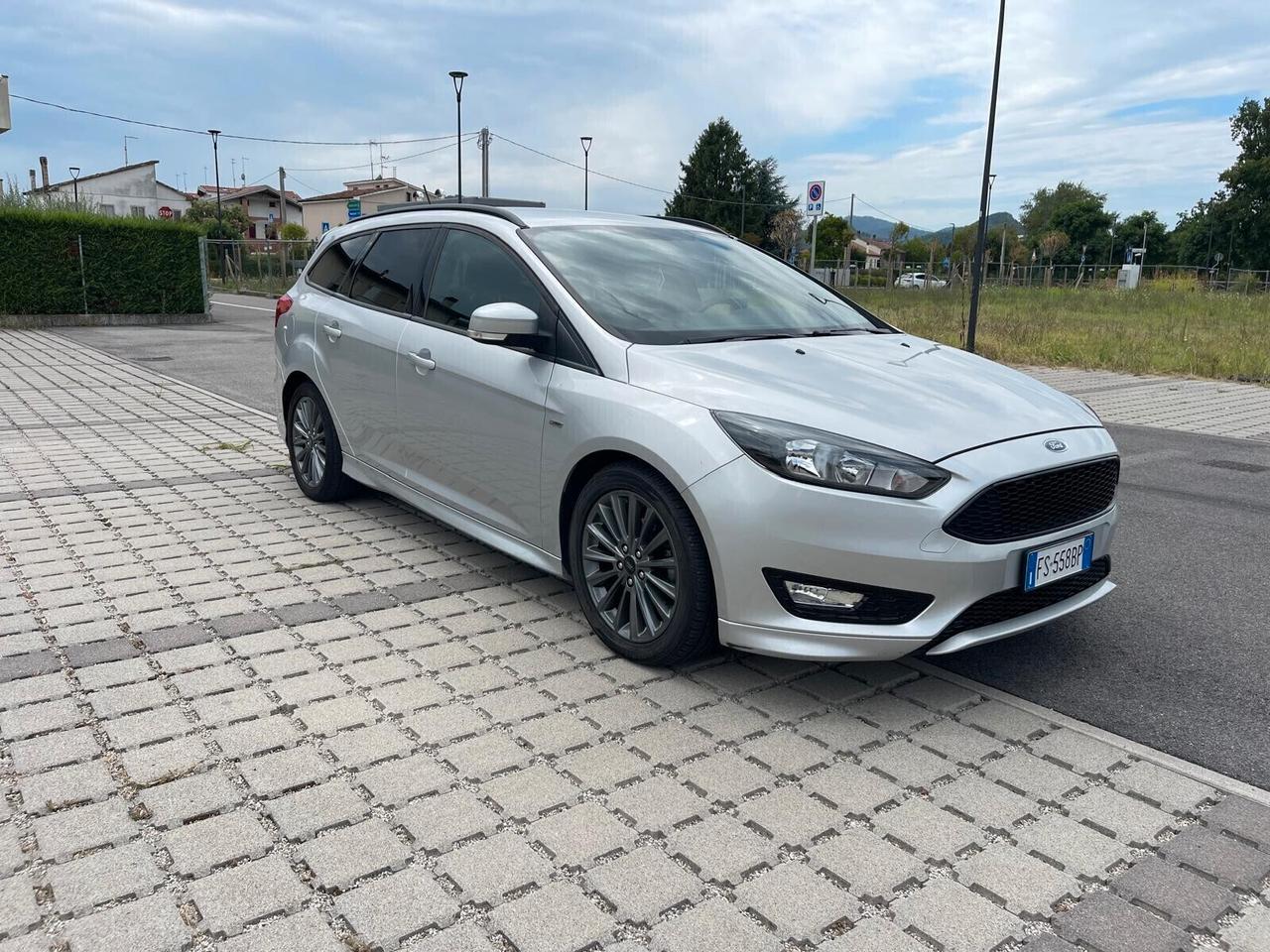 Ford Focus 1.5 TDCi 120 CV SW - Neopatentati