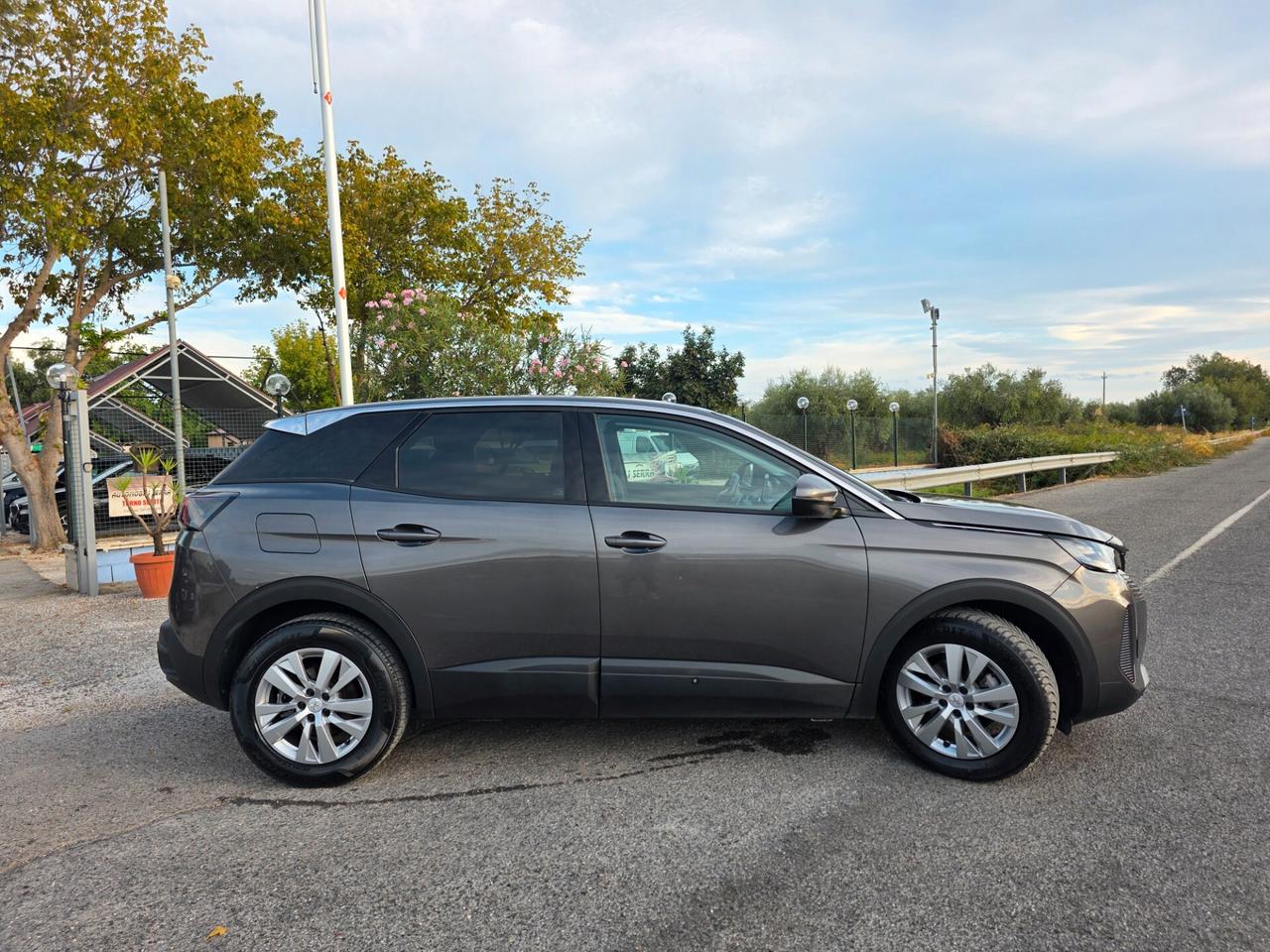 Peugeot 3008 BlueHDi 130 S&S EAT8 Active Pack