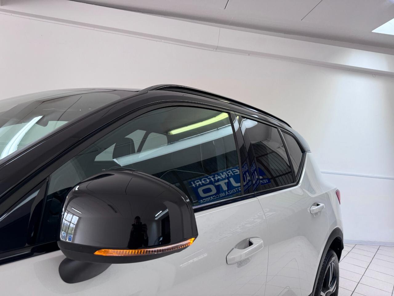 VOLVO XC40 2.0D 190cv GEARTRONIC 4WD R-DESIGN