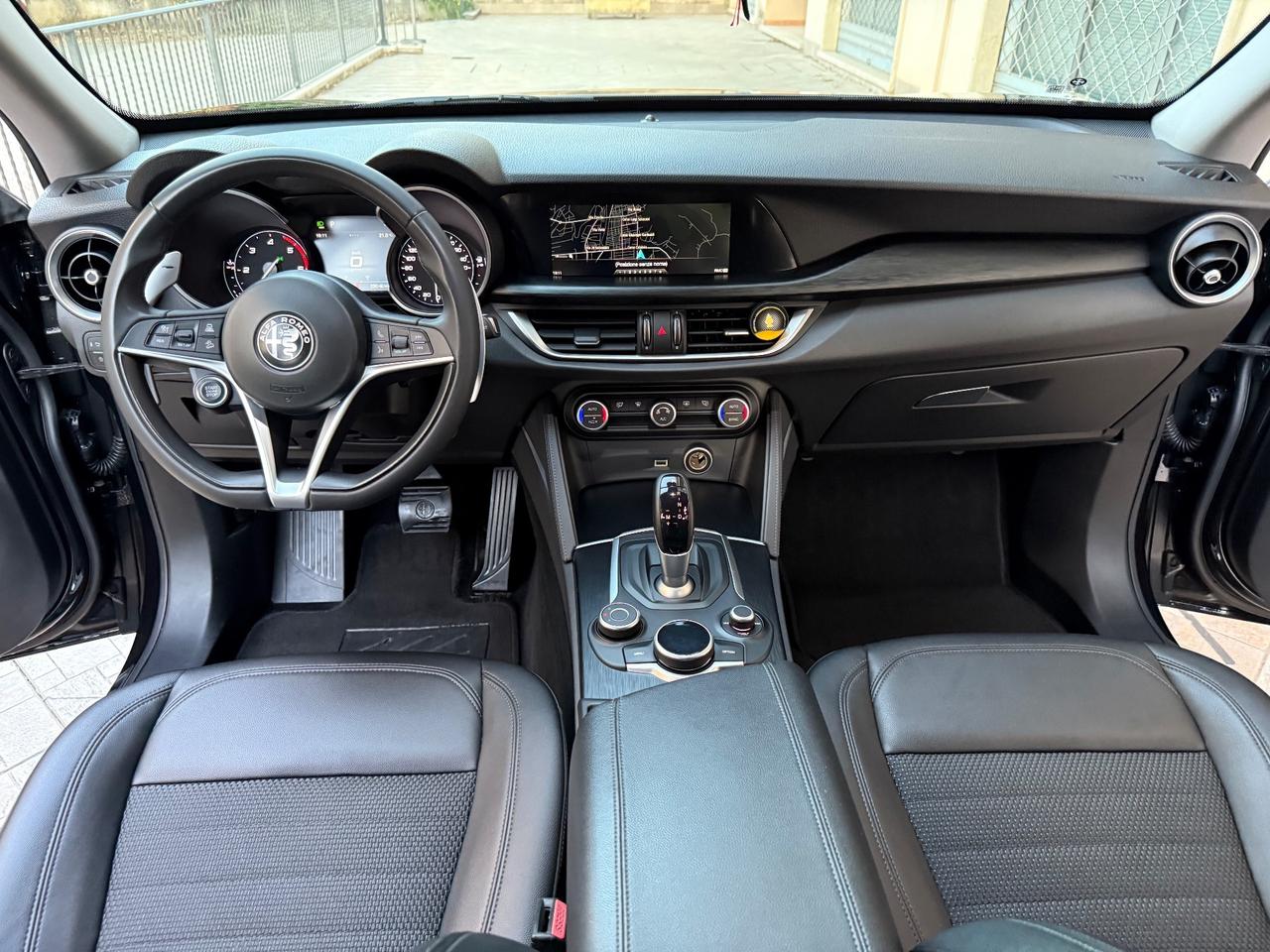 Alfa Romeo Stelvio 2.2 Turbodiesel 210 CV AT8 Q4 B-Tech