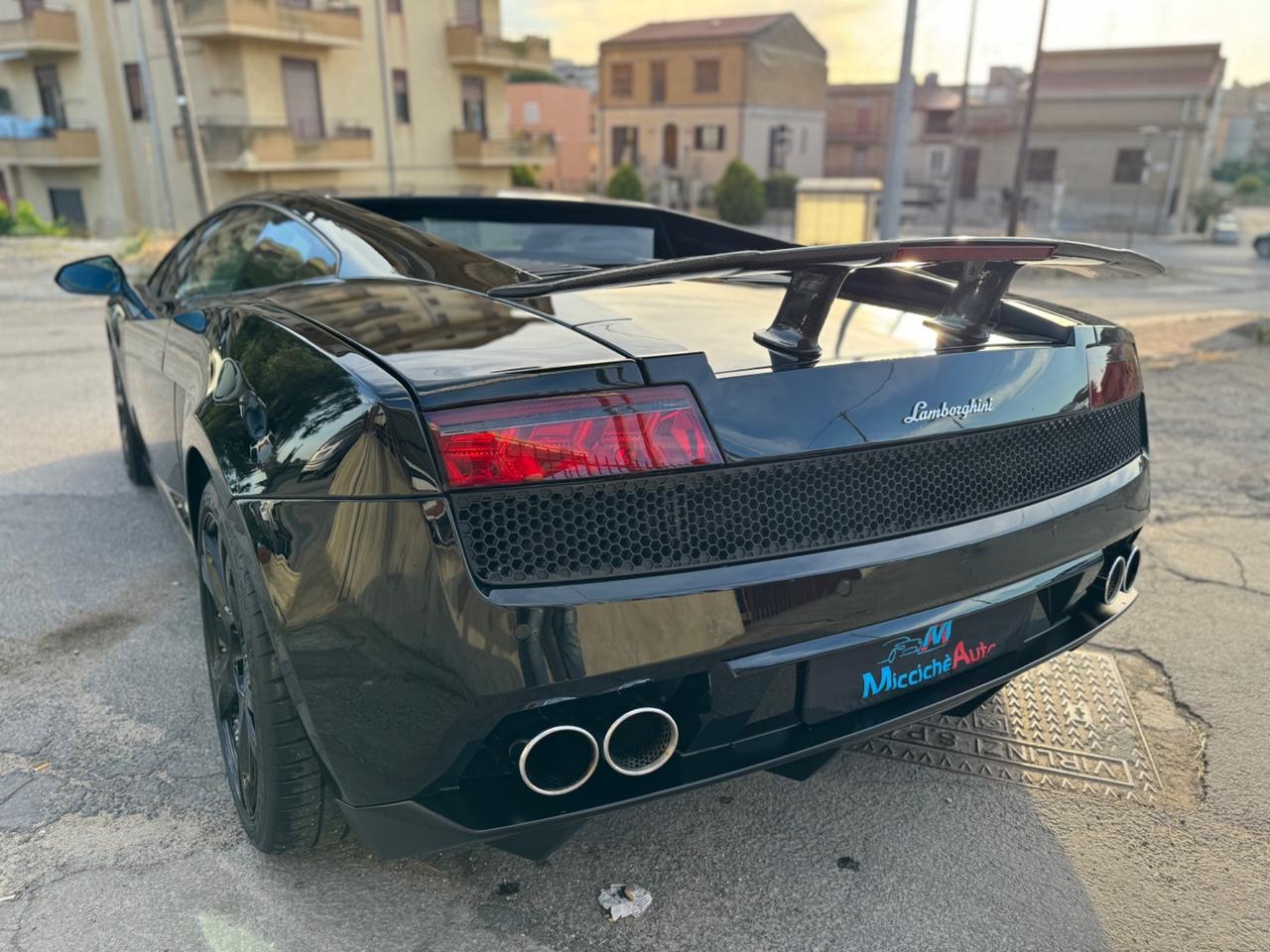 LAMBORGHINI GALLARDO 5.2 V10 LP-560 FULL CARBON