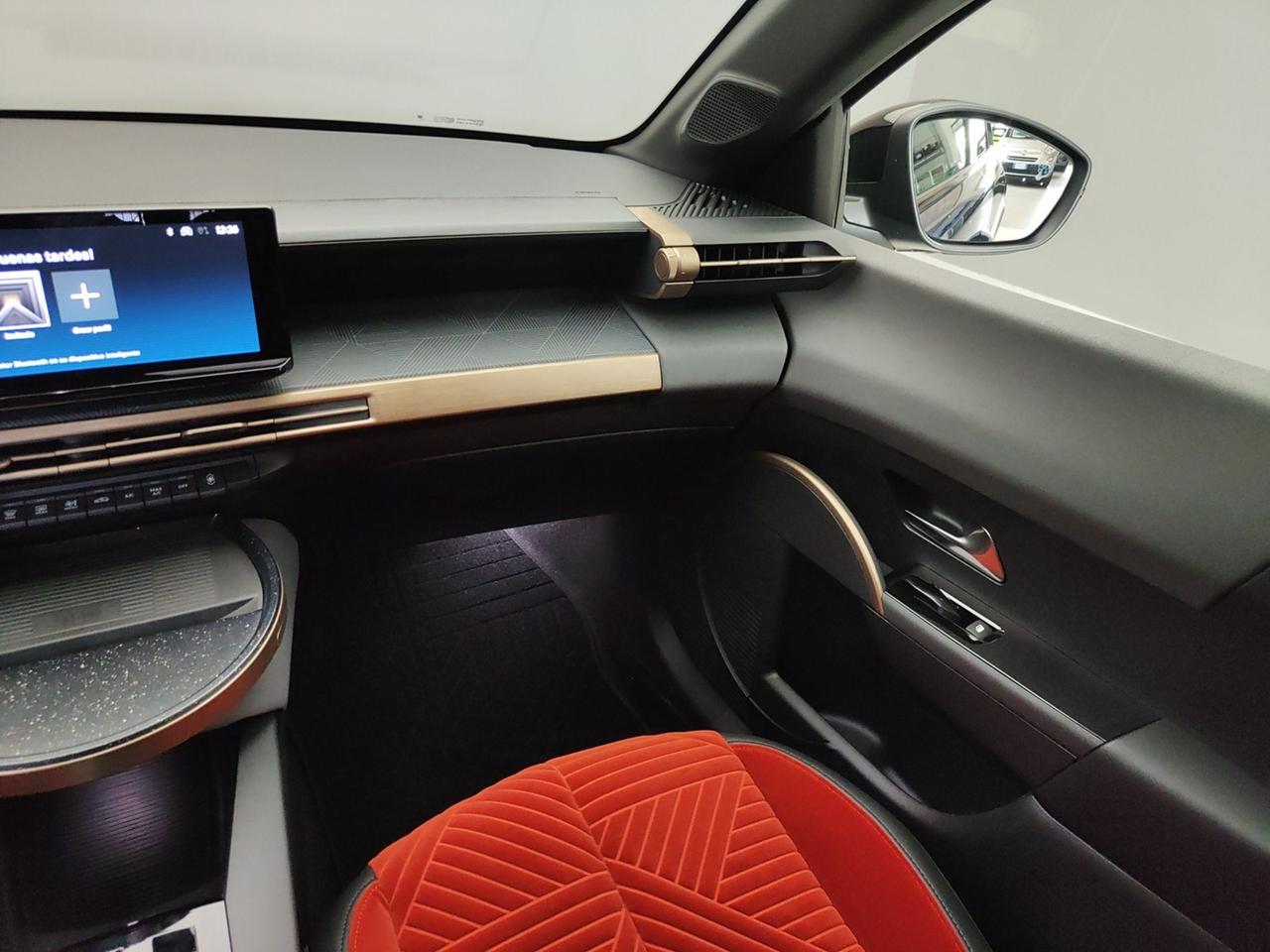 LANCIA Ypsilon IV 2024 156CV BEV 51KW LX (GUIDA AUTONOMA LIVELLO 2, INFOTAINMENT SALA PRO NAVI)