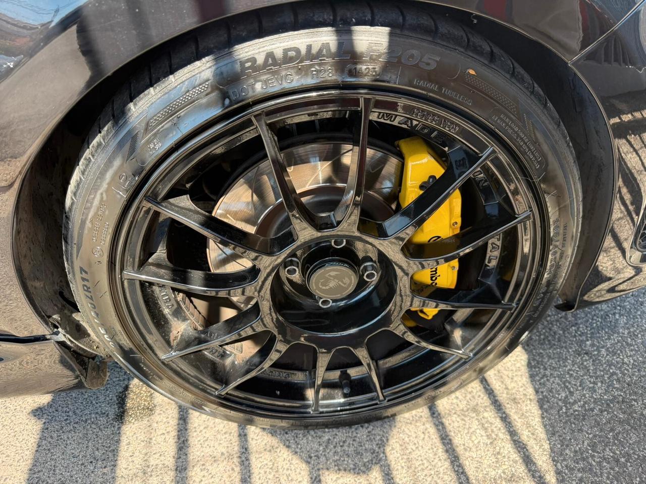 Abarth 595 C 1.4 Turbo T-Jet 180 CV Competizione
