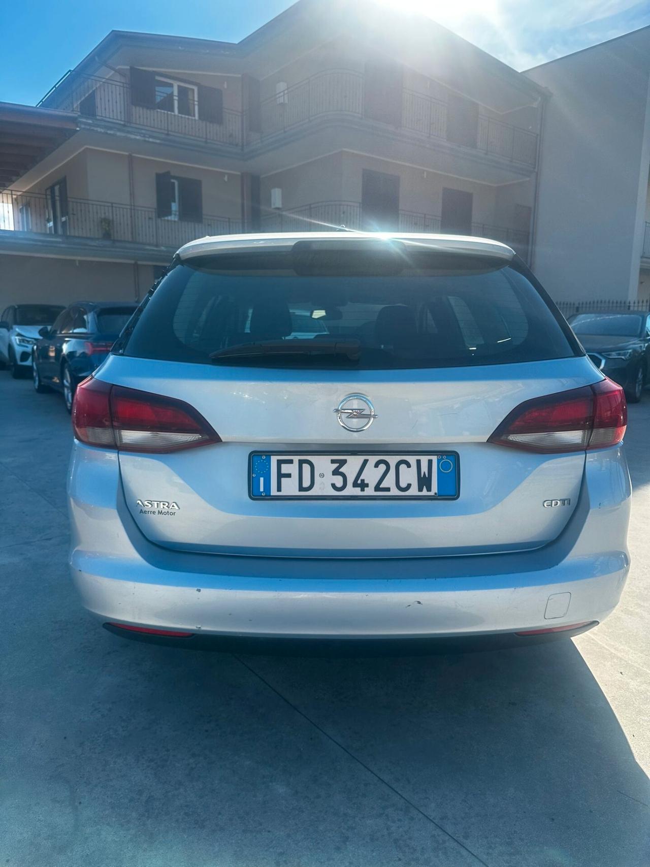 Opel Astra 1.6 CDTi 110CV Start&Stop Sports Tourer Business