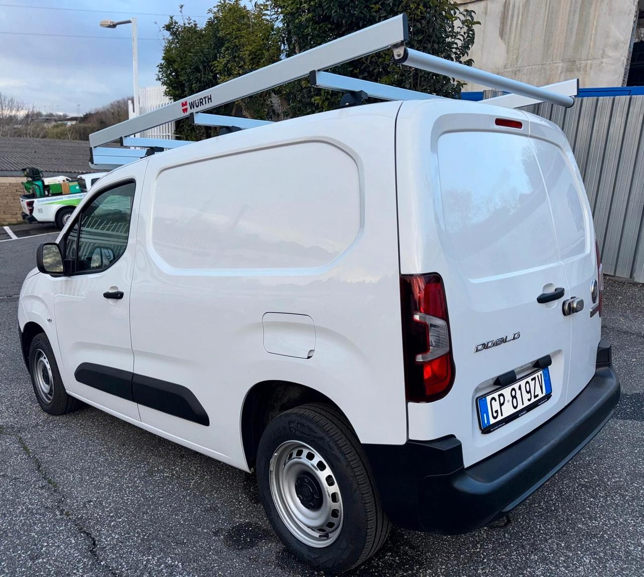 Fiat Doblo DOBLO' CH1 1.5 BlueHdi 100cv MT6 102CV