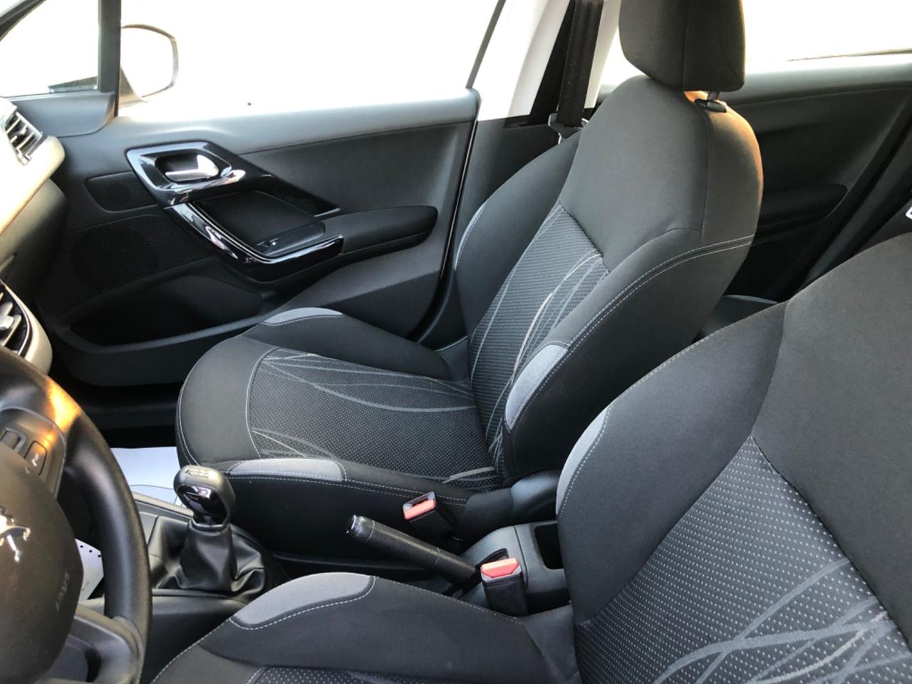 Peugeot 208 GPL 2013 Ok per neopatentati