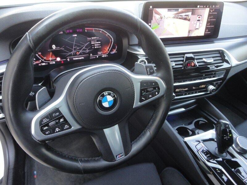 BMW Serie 5 530d 48V xDrive Touring Msport