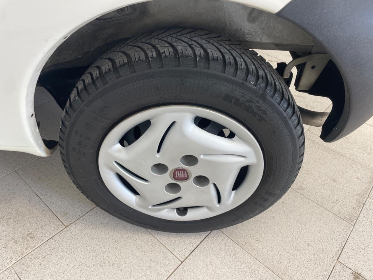 Fiat 600 1.1 Active Pari Al nuovo !