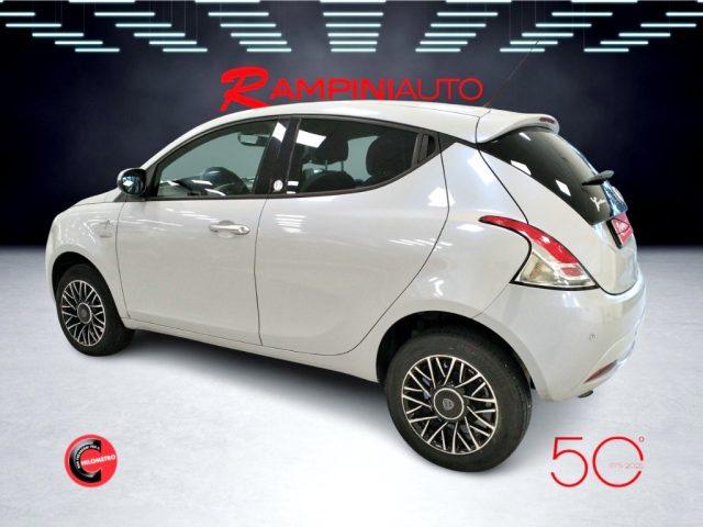 LANCIA Ypsilon 0.9 TwinAir 85 CV Metano Unico Prop.