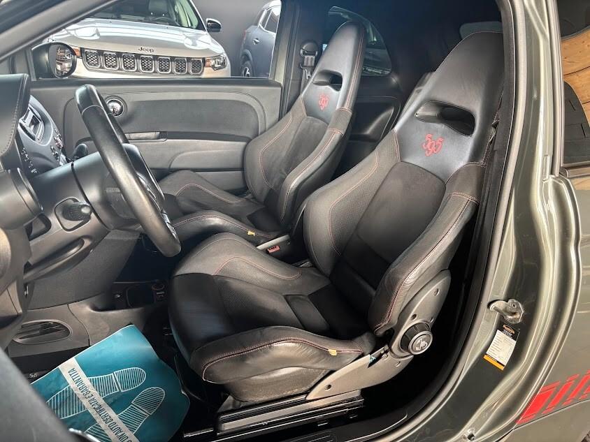Abarth 595 1.4 T-Jet 180 CV Competizione