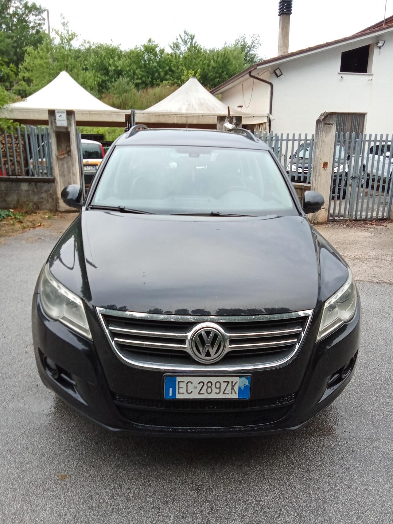 Volkswagen Tiguan 2.0 TDI BlueMotion 011