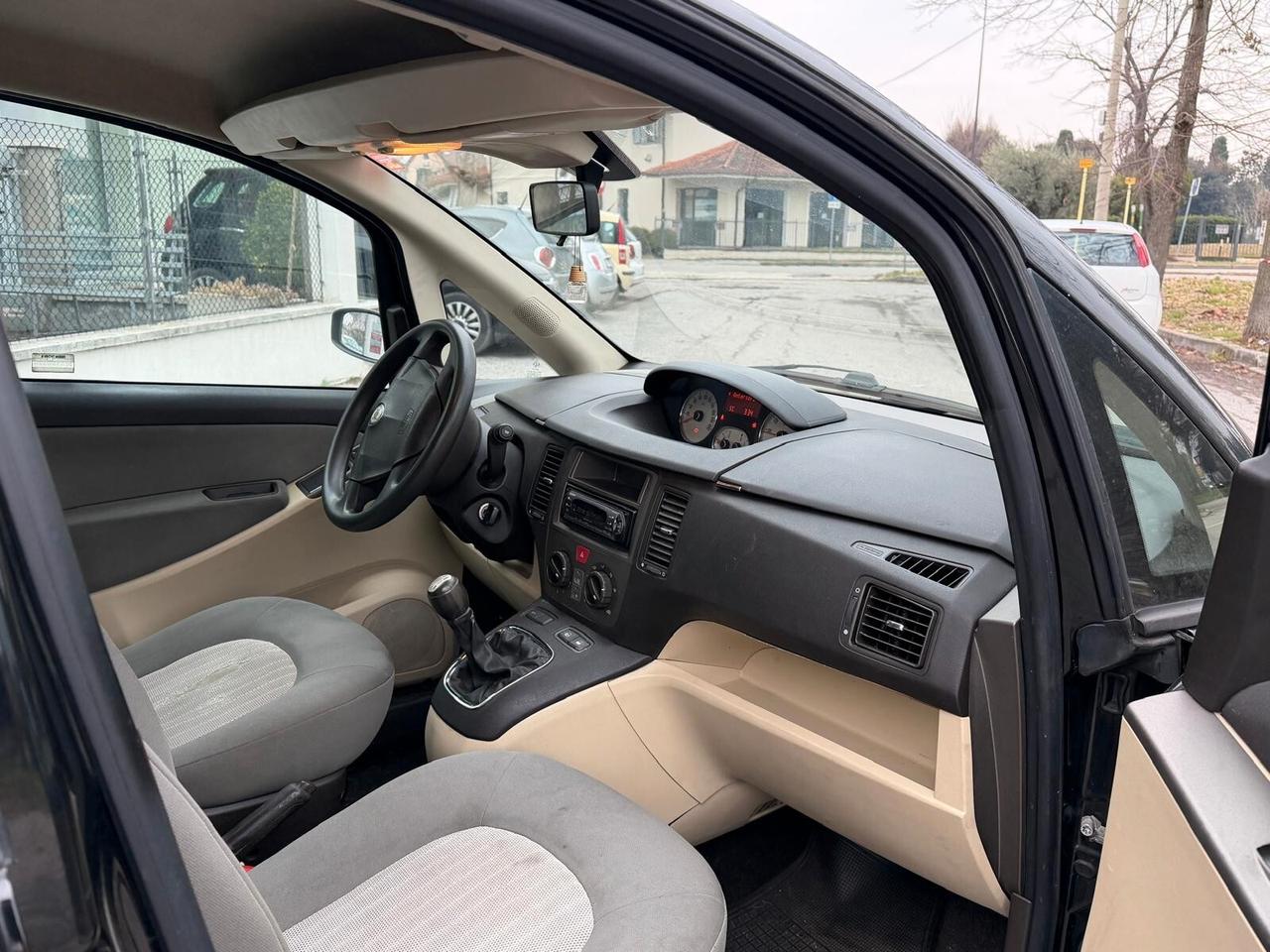 Lancia MUSA 1.3 Multijet 16V 90 CV Platino Plus