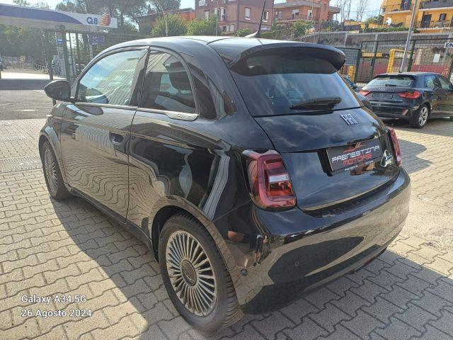 FIAT 500e Icon Berlina 42 kWh