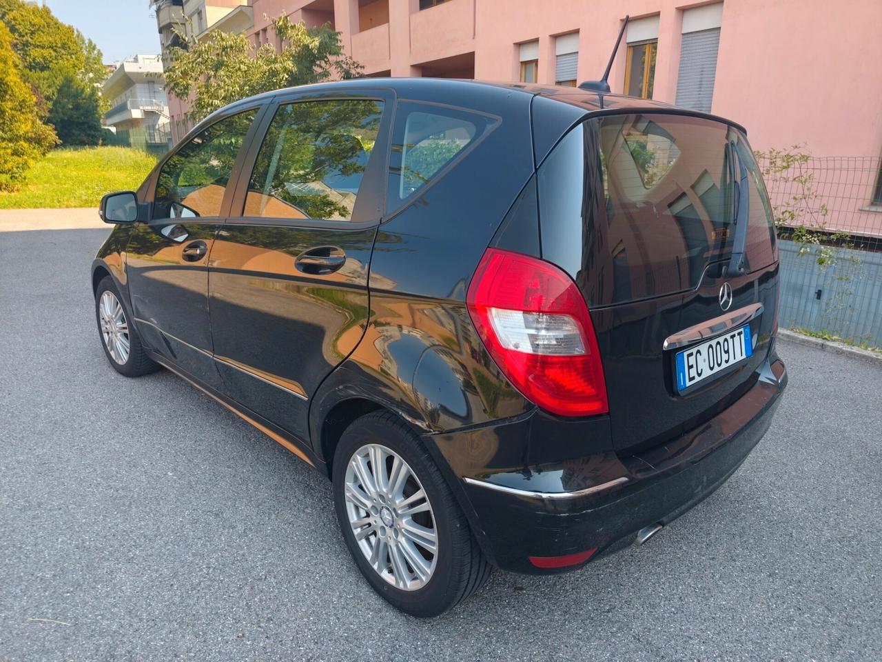Mercedes-benz A 160 Elegance cambio automatico benz